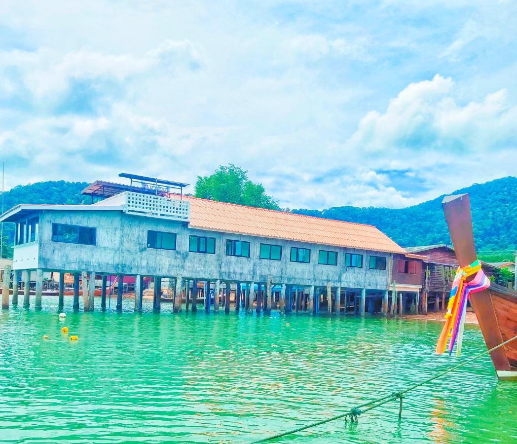 Poohry Seaview Privatunterkunft Ko Lanta