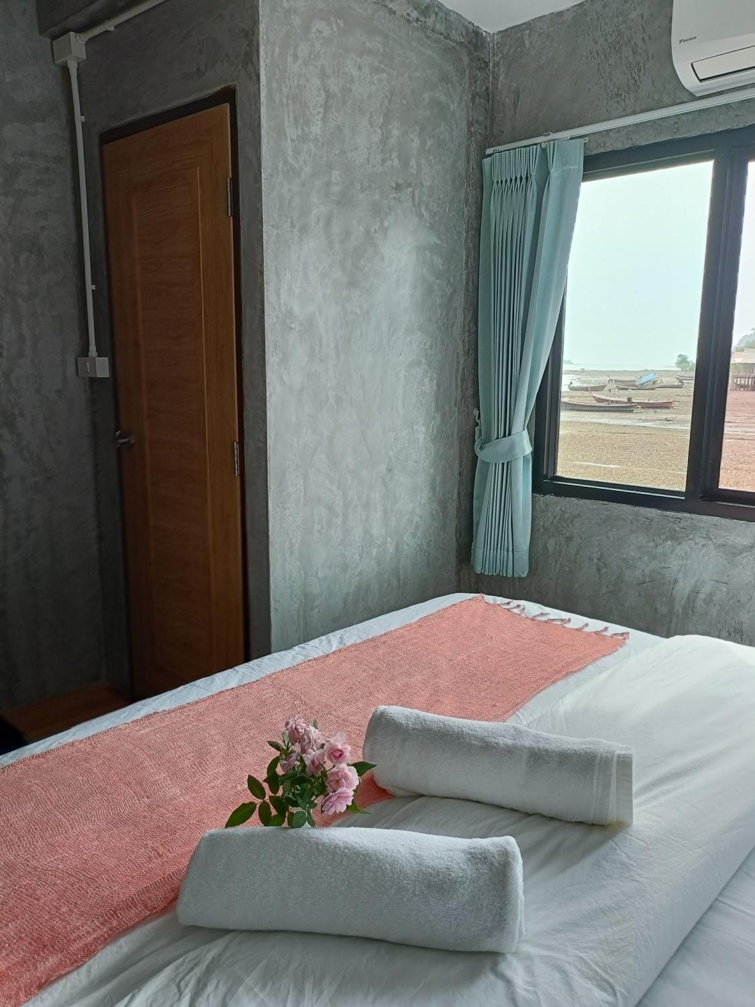 Poohry Seaview Privatunterkunft *
